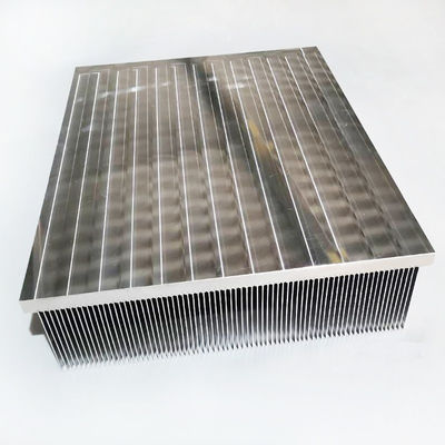 Κάμπτοντας εξώθηση αλουμινίου Heatsink κραμάτων, αντιδιαβρωτικό ηλεκτρικό Heatsink