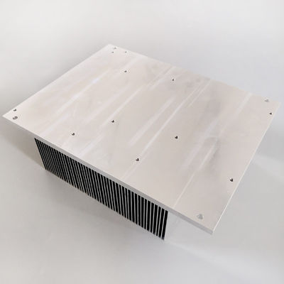 Συνδεμένο κράμα αντιδιαβρωτικό Heatsink πτερυγίων ηλεκτρονικό για τη συσκευή δύναμης