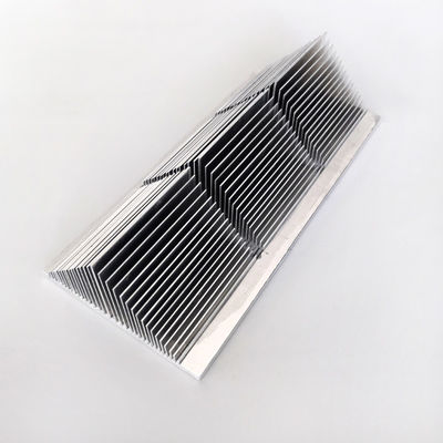 Τρίγωνο εποξικό ηλεκτρονικό Heatsink με τη γεμισμένη θερμική κόλλα
