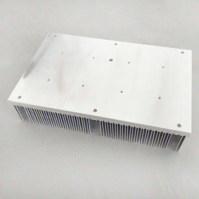 Σταθερό θερμοηλεκτρικό πιό δροσερό Heatsink, για πολλές χρήσεις διαστολέας θερμότητας αργιλίου