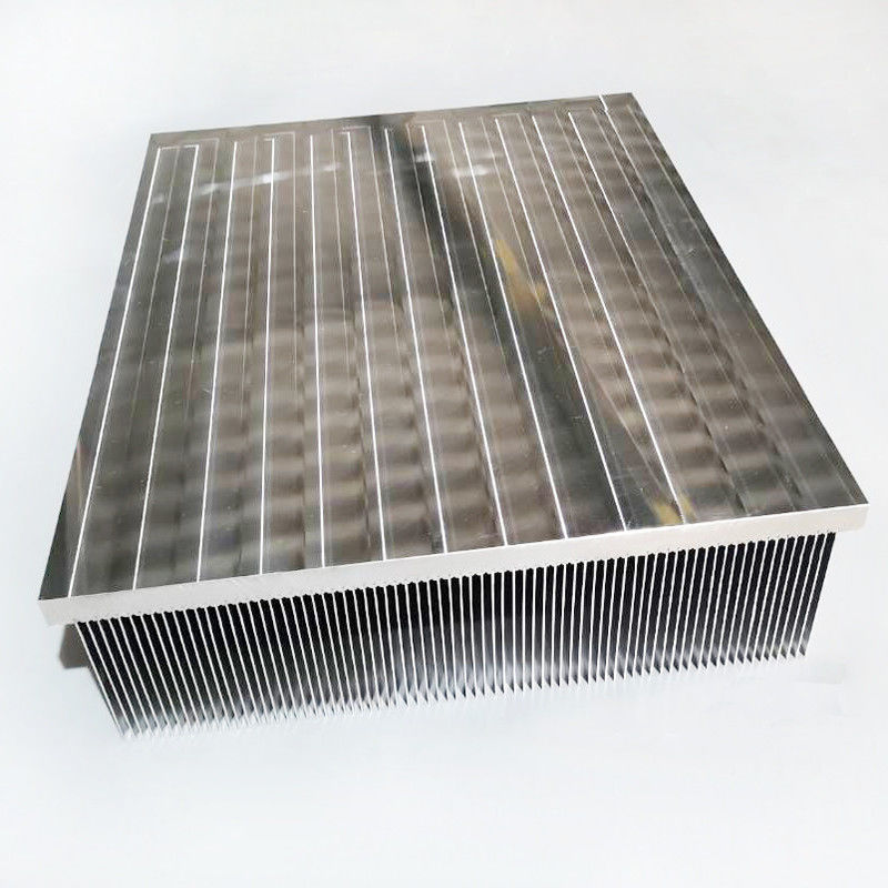 Κάμπτοντας εξώθηση αλουμινίου Heatsink κραμάτων, αντιδιαβρωτικό ηλεκτρικό Heatsink